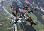 Strenge Auflagen für Fallschirm-Springen