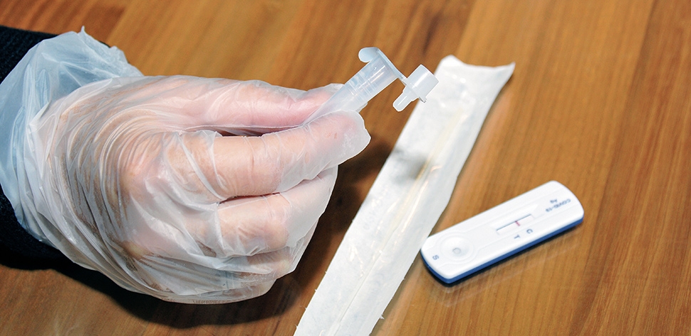 Giftige Inhalts-Stoffe in Antigen-Schnelltests…