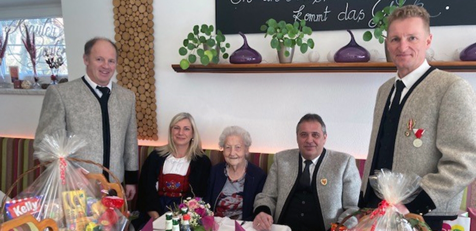 Bruck gratuliert: Paula Nissl wurde 100
