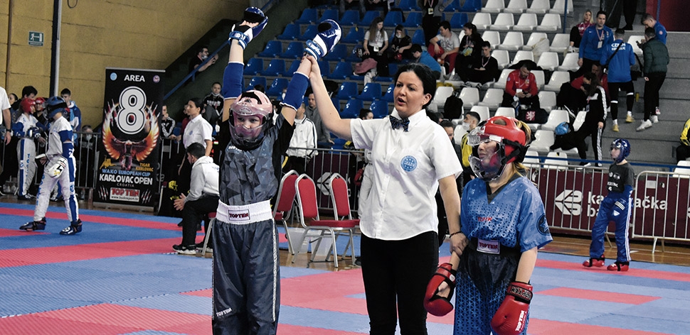Europacup-Titel für Unterländer Kickboxerin