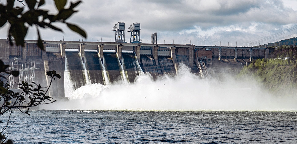 Abhängigkeit reduzieren, Wasserkraft ausbauen
