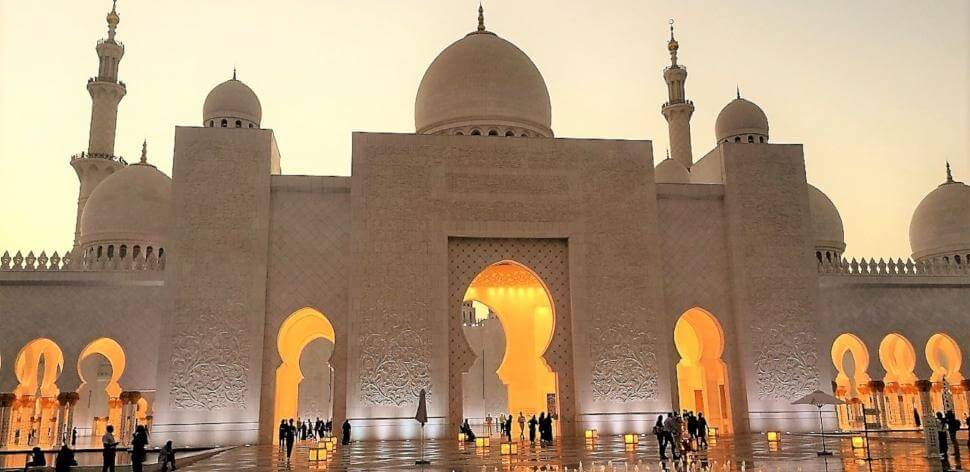 Abu Dhabi, Dubai … zwischen Tradition und Moderne