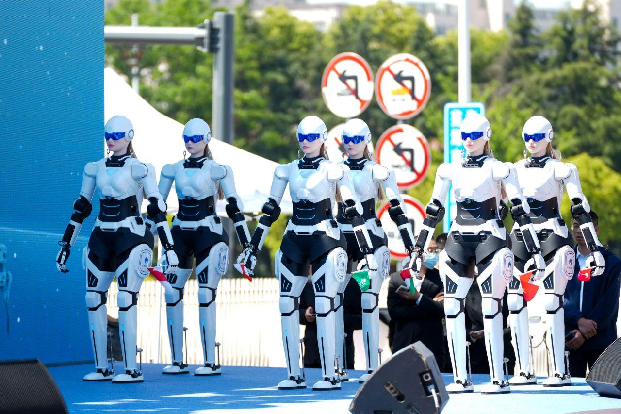 M1: Roboter-Lieferung für den Massenmarkt!
