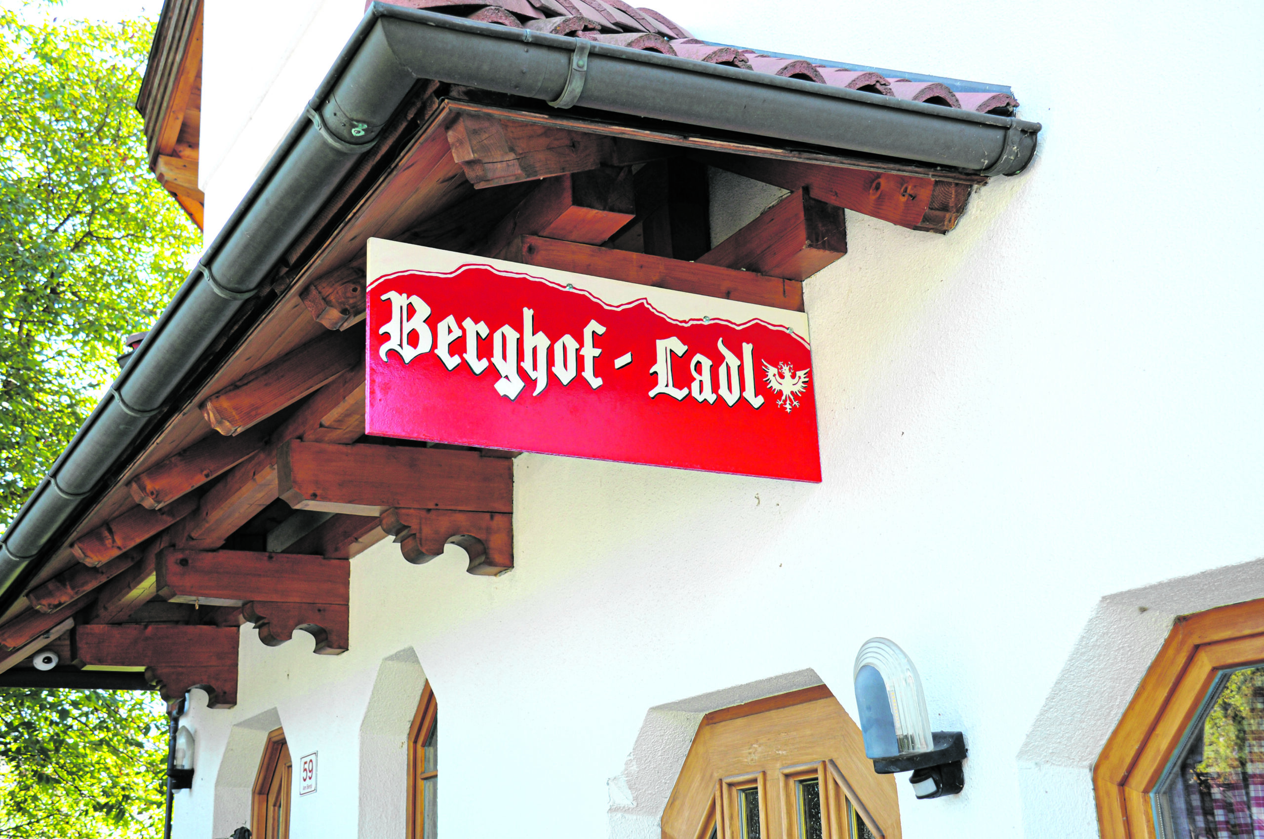 „Berghof-Ladl“ startet mit Monats-Wechsel!